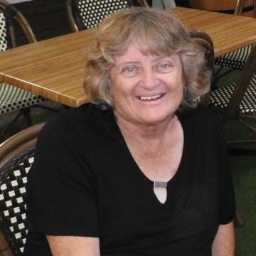 Joanne Watts