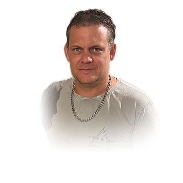 Jonathan Peter Gray "Jono"